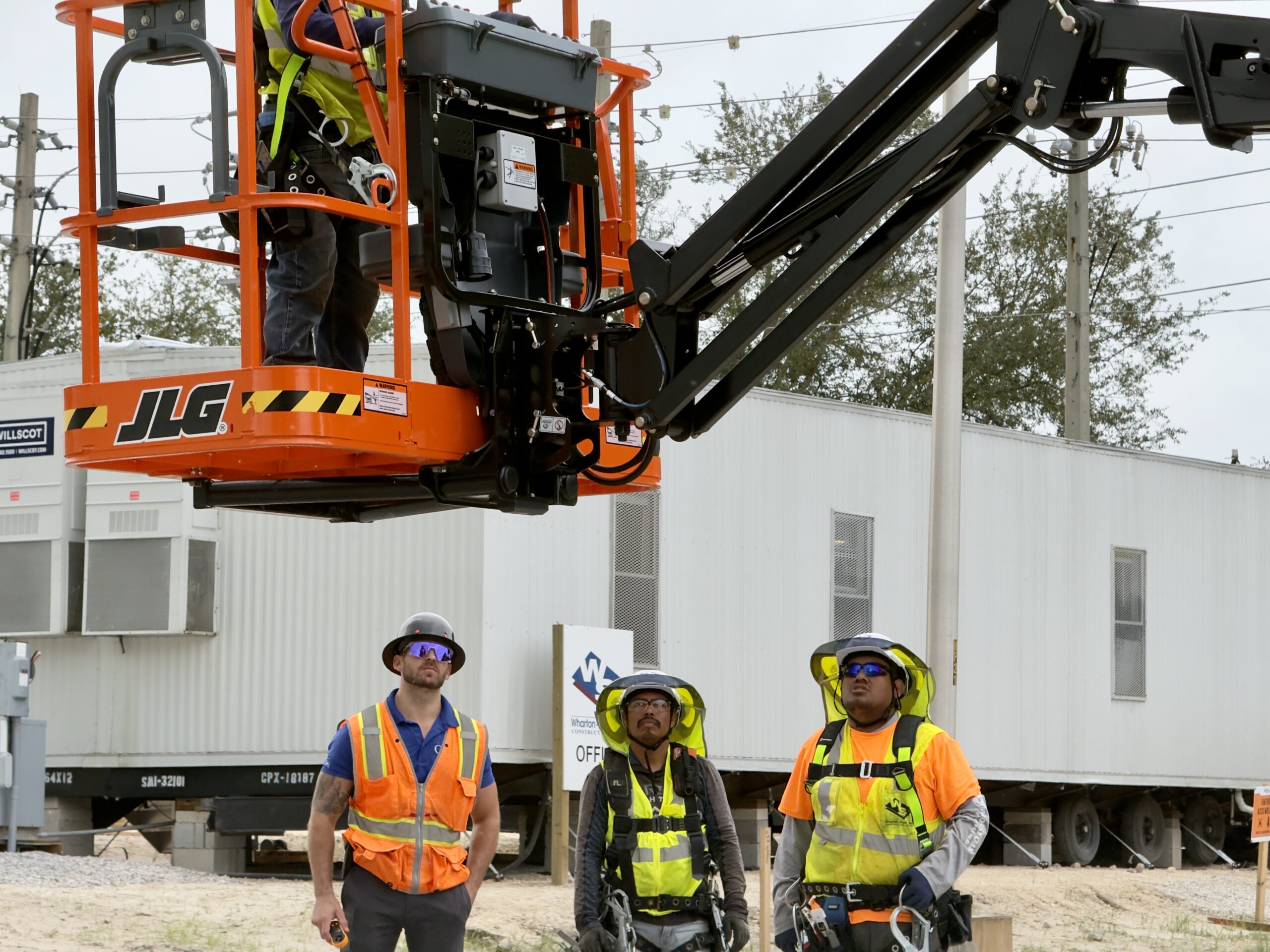 IMG_3270 https://myqlm.com/wp-content/uploads/2025/11/IMG_3270-scaled.jpg